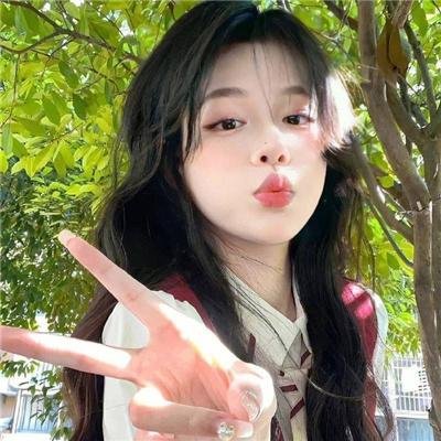 带剑的小孩